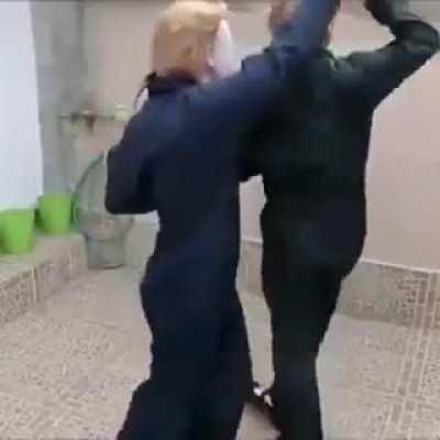 El peel in gone bailando con la admin el 31 el nuevo éxito de Mozthaza ft Michael Myers 😎👌😈