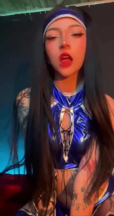 train me to be your slave