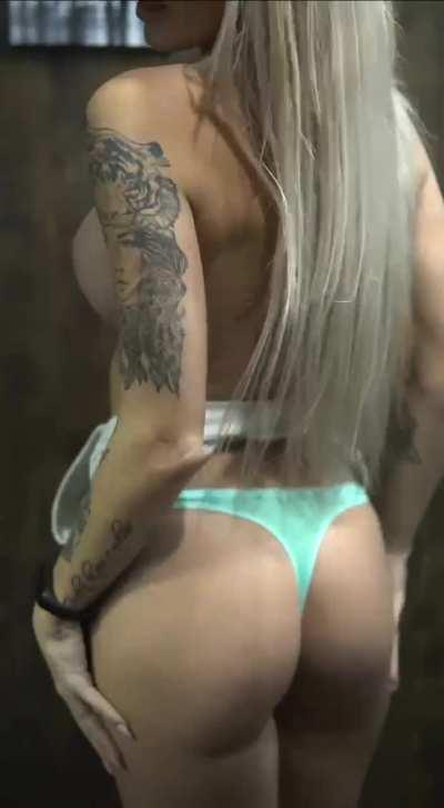 can I sit on your face😈 and make you an obedient boy?🥰