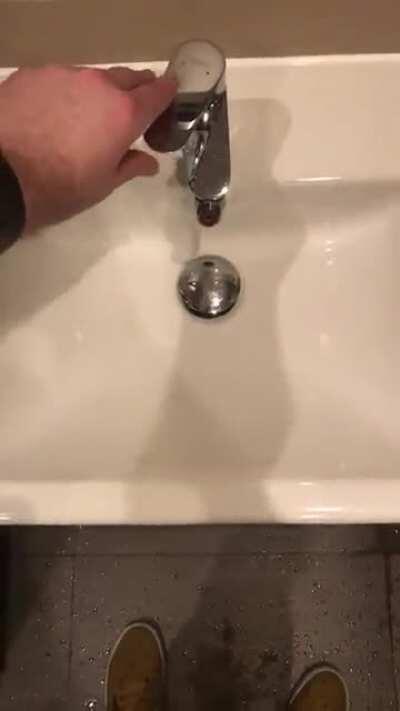 Just moved into a new flat and this happens...