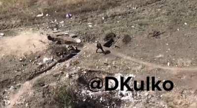 RUS pov- Ukrainian soldiers retreat after Russian/DPR assault near Bakhmut, September 2022