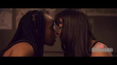 Sonia Mena & Zoe Renee (Tell Me Lies - s01e06)