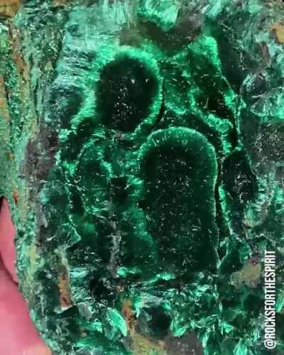 Bacteria Gem: Allows you to grow bacteria inside of the gem (see the inside for example) 10,000 gold each