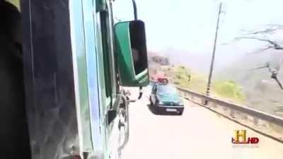 Canadian Driver Going Insane on Indian Roads