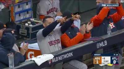 [Highlight] [Highlight] Zack Greinke says fuck the DH and gets a hit in the World Series