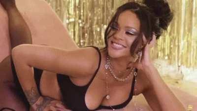 Need rihanna to sit on my face so bad