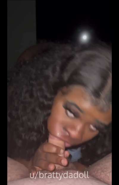 Comment your age if your dick is bigger than 4 inches 😋