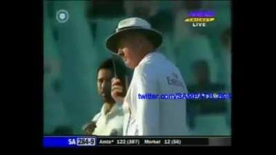 Sehwag kicks the ball to the boundary to give 5 runs to opposition instead of 4.