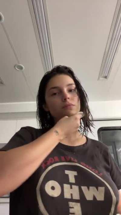 Inde is cold in smallville