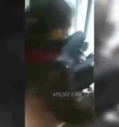 Beyler bi el atında çıkayım aq