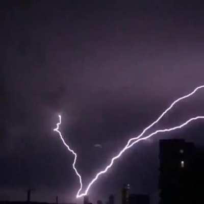 🔥 Lightning at it's Finest 🔥