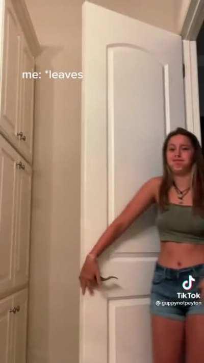 She def dressing like this to piss a boy off.