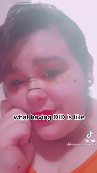 Literally what 😭😭 I joined their live and they muted me after I said that they didn’t have DID