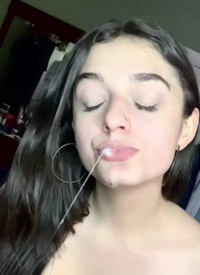 [oc] Sorry, I just cant help being a spitty princess 😮‍💨