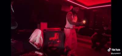 need this to be leaked