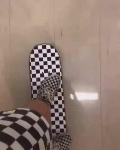 kokichi kinnies´ fashion sense be like: