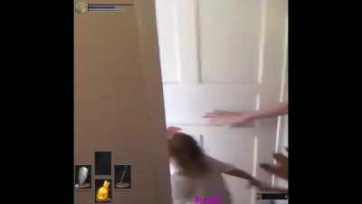 SERÁ QUE TEM ALGUMA COISA?