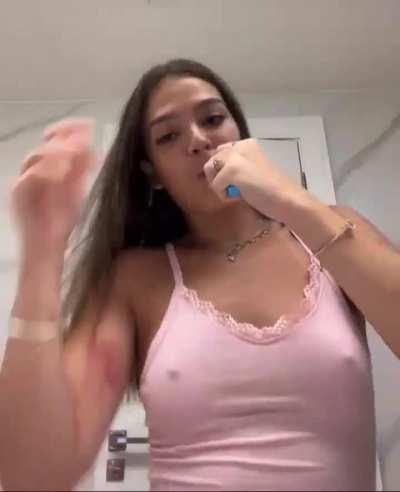 Mel Maia ama se exibir 😳