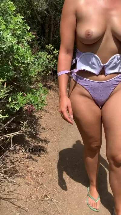 Sunny days are for flashing boobs right