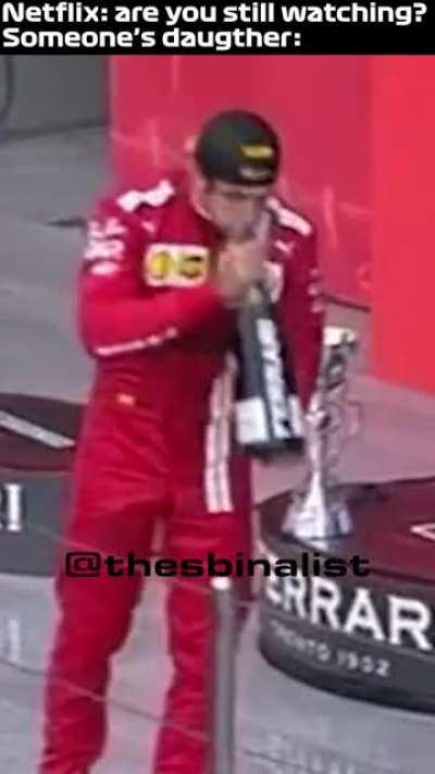 Champagne but the 'cham' is silent