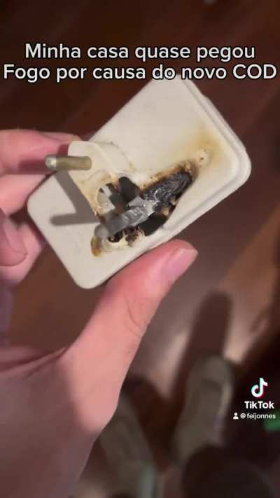 COD quase botou fogo na minha casa (cuidado)