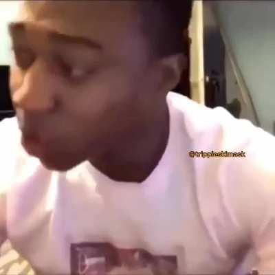 Underwater flyzone hours boys 😞