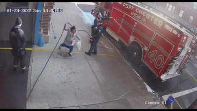 iGnOrEnT wOmAn dIsTurBs eMeRgEncy 🚒🔥