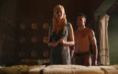 Lucy Lawless Hot Sex Scene With Her Gladiator ! 😍👅