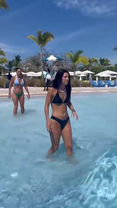 In bikini with dixie and mommy