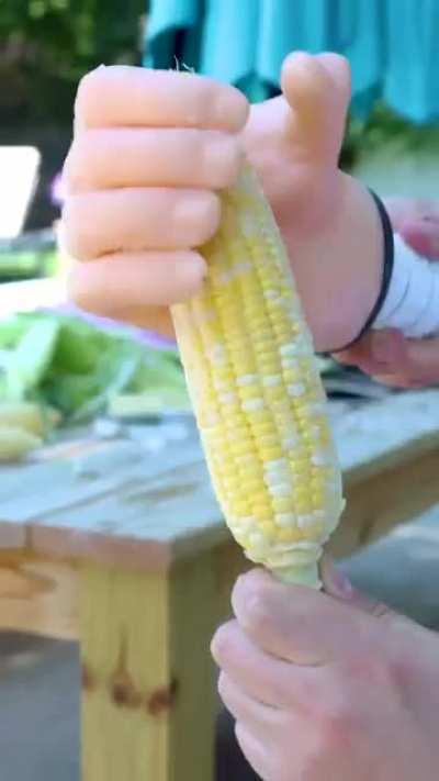 I invented unnecessary products and today I made the Cob Quicky.