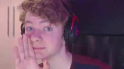 𝘑𝘶𝘮𝘱 𝘪𝘯 𝘵𝘩𝘦 𝘊𝘢𝘥𝘪𝘭𝘭𝘢𝘤...