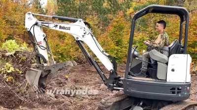 She was an exhibitionist with big natural tits and a wild streak. She loved to show off her body outdoors and on OnlyFans. Now she's taking it to the next level with her homemade USA porn videos. Get ready for the wildes