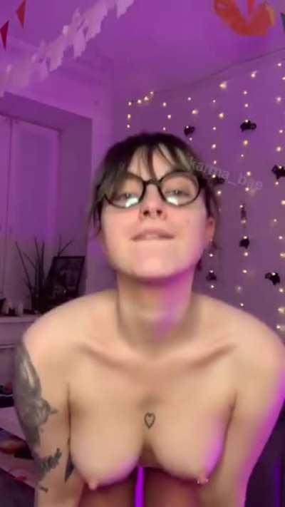 Just getting ready for our cuddle sesh🤓😉