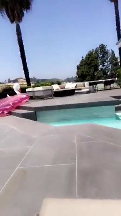 My fricking god, that thong is so thin