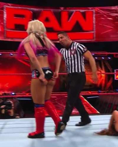 Alexa Bliss Cosplay Attires (Halloween Celebration)