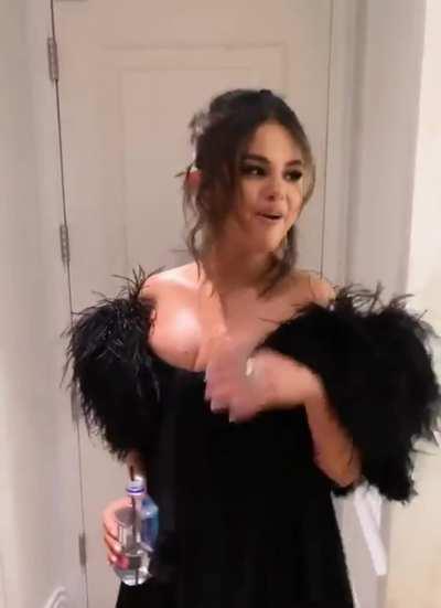 Stunning look for “The Dead Don't Die” premiere in New York | IG June 2019