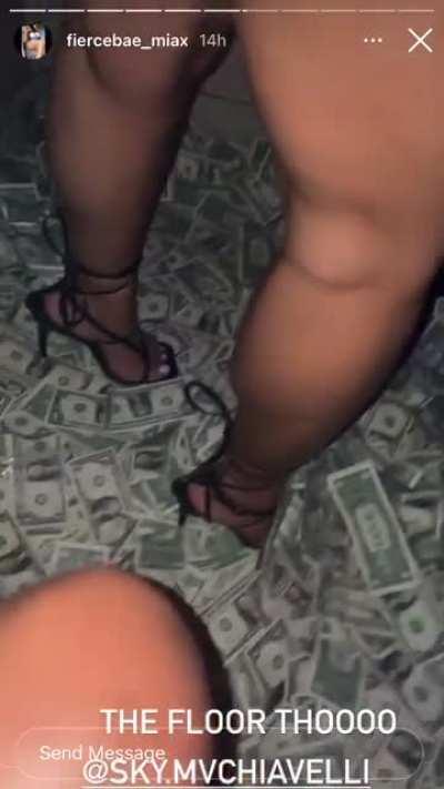 Stories from last night 😍😍😩😩