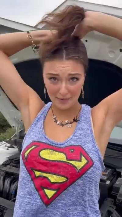 I know very well where your eyes are looking now, surely you are looking at the armpit and your desire to allow you to lick the armpit is right 😎🥹🔥 We all wish this moment when will you allow us to do this 💦😭🔥🤍