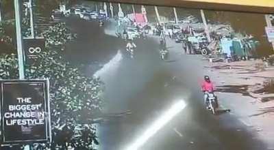 1 dead, 8 injured after speeding Audi plows through traffic and pedestrians