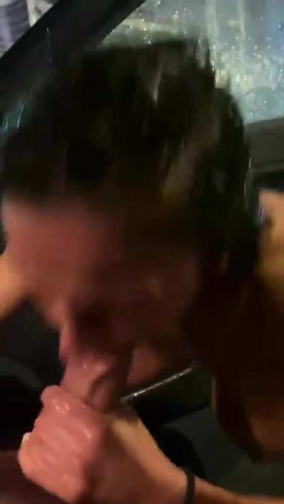 Blowjob in the rain