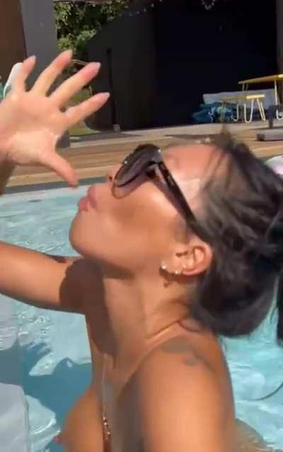 Who doesn’t love a pool day