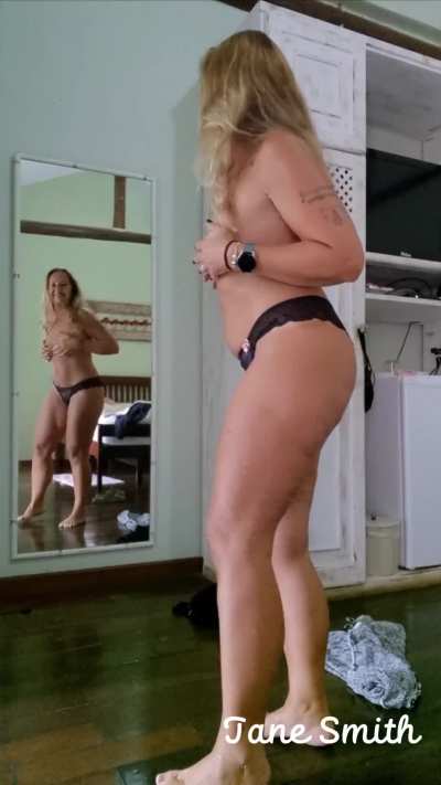 Today is grandma birthday but the gift it's for you!! Wish a delightful day like mine!! (53y)