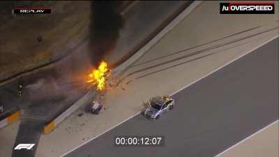 I synced multiple videos of Grojean's accident and added a timer from the moment of impact