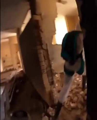 My quarantined people need me!