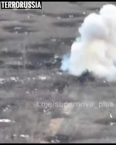 Newest drone shots from Russia's Special Demining Operation in Vuhledar, Ukraine. This time the others didn't follow the leading tank that drove into an obvious minefield. They seem to evolve...