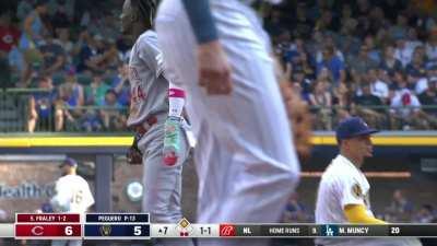 [Highlight] [Highlight] Full sequence of Elly de la Cruz singling home the runner from 3rd stealing 2nd stealing 3rd and finally stealing home!