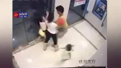 Degenerate monster kidnaps little kid from her family