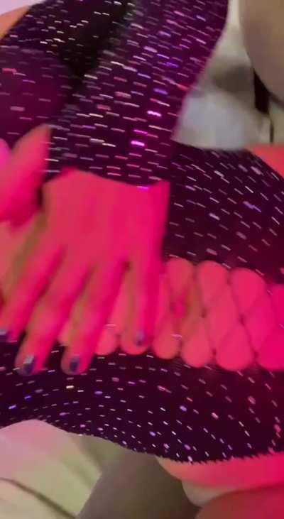 Do you like how my boobies twerk?