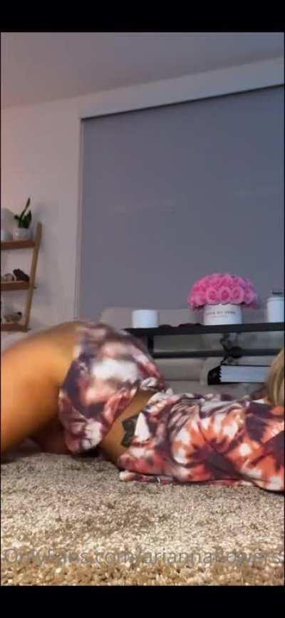 Arianna Flowers(Here’s A sneak peak at what she’s been posting)🤩 (DM FOR THE EXCLUSIVE BUNDLE OF HER NEW CONTENT)‼️