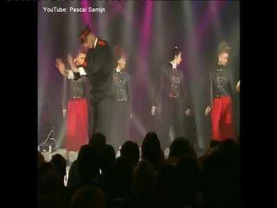 Confetti's - C in China